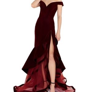 Mac duggal burgundy velvet off shoulder gown dress